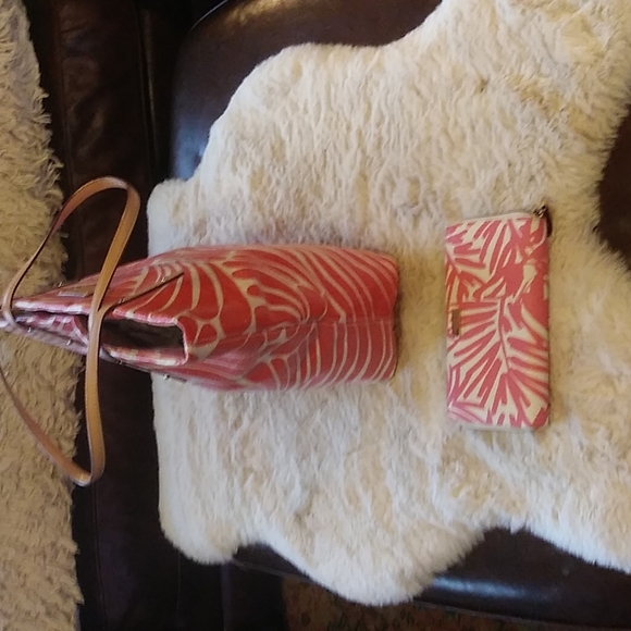 $$❤️❤️☘️ 2piece set Kate Spade tropical tote & wallet. - Picture 3 of 10